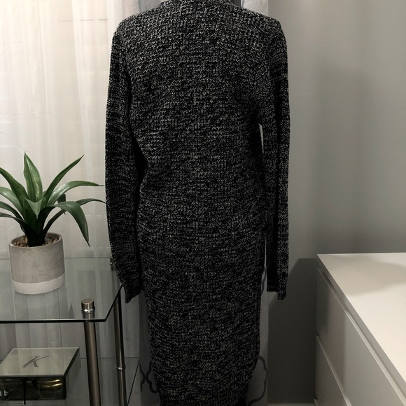 Cardigan - Picture 2 of 3